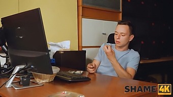 Zažijte Extrémní Vaginální Roztahování V Tomto Videu Shame4k
