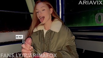 Afrodit'In Ferris Wheel'De Büyük Yaraklı Bir Adamla Heyecan Verici Ilk Randevusu